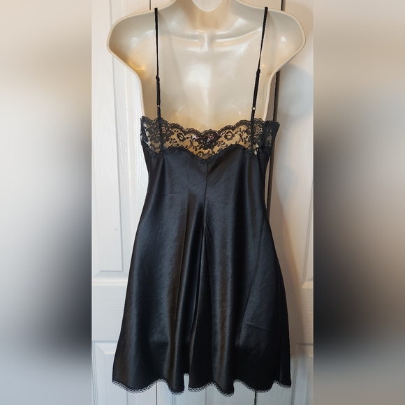 Victoria's Secret Black Satin Chemise with Lace Trim Size Small Nightie - Picture 5 of 7